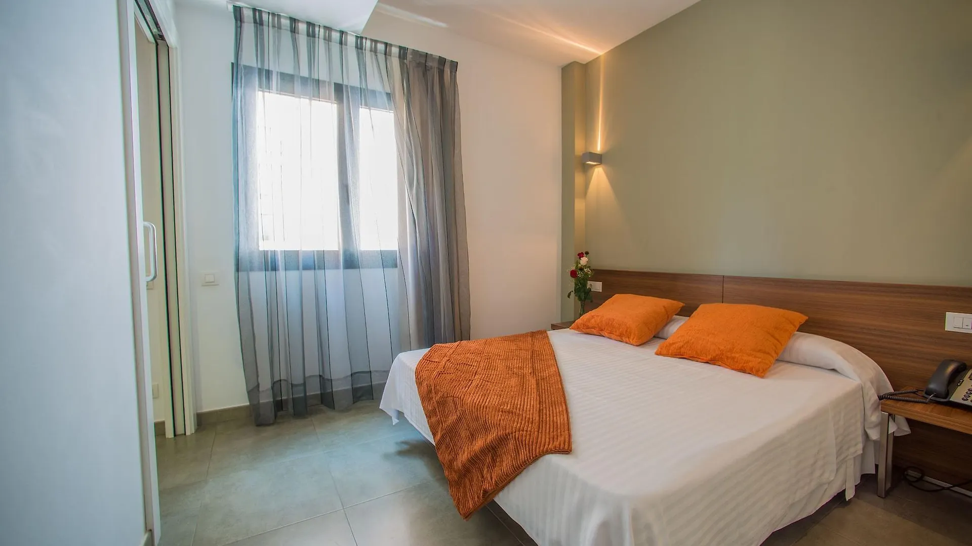 Aparthotel Ona Living Barcelona L'Hospitalet de Llobregat