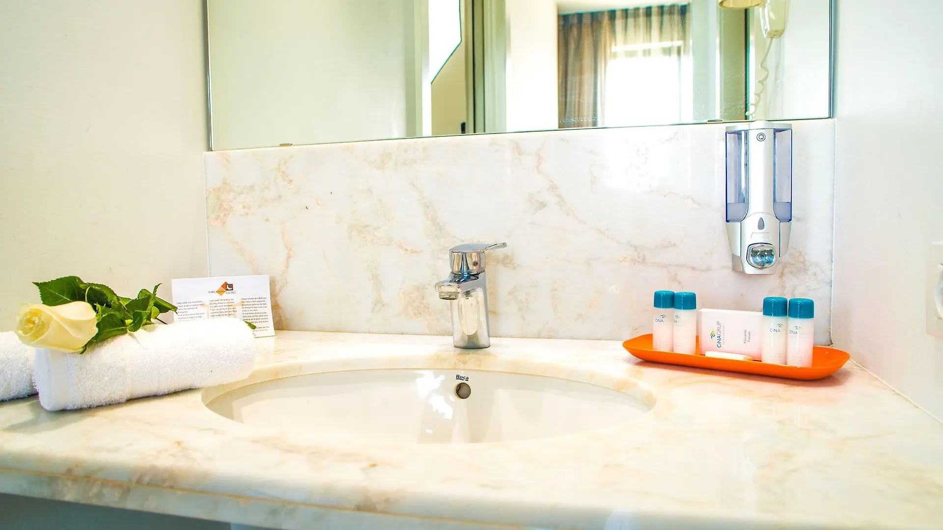 Aparthotel Ona Living Barcelona L'Hospitalet de Llobregat 4*,  Spagna