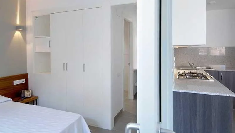 ****  Aparthotel Ona Living Barcelona L'Hospitalet de Llobregat Spagna