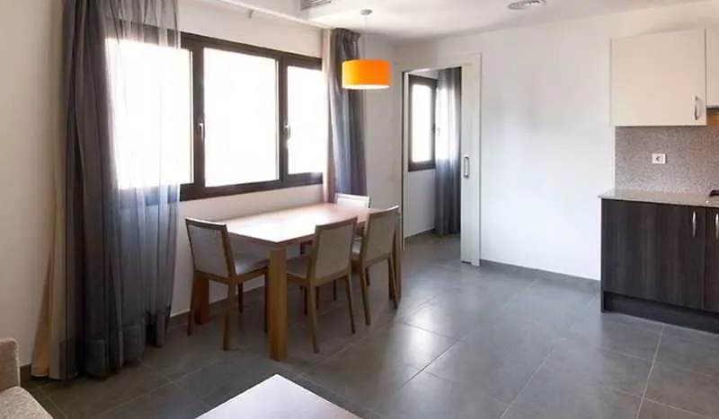Aparthotel Ona Living Barcelona L'Hospitalet de Llobregat
