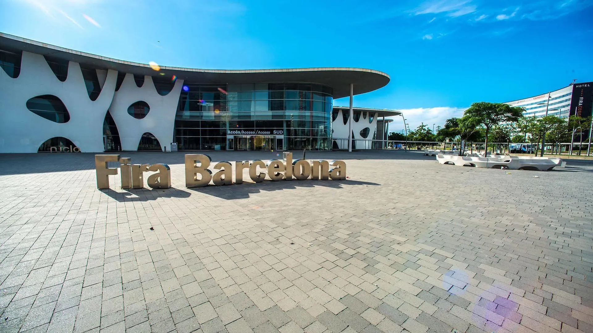 Aparthotel Ona Living Barcelona L'Hospitalet de Llobregat 4*,